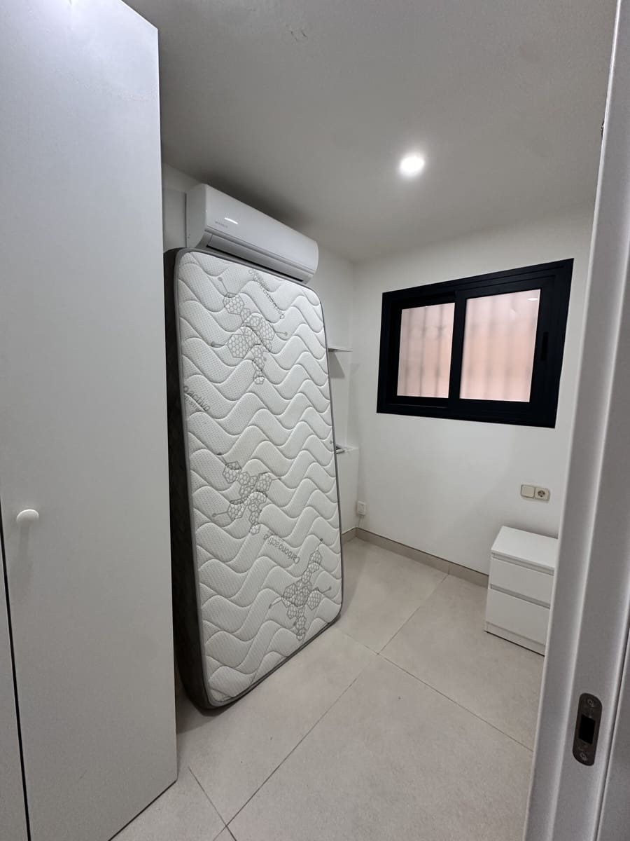 4 bedroom Flat for rent in Portals Nous - € 3,000 (Ref: 9593095)