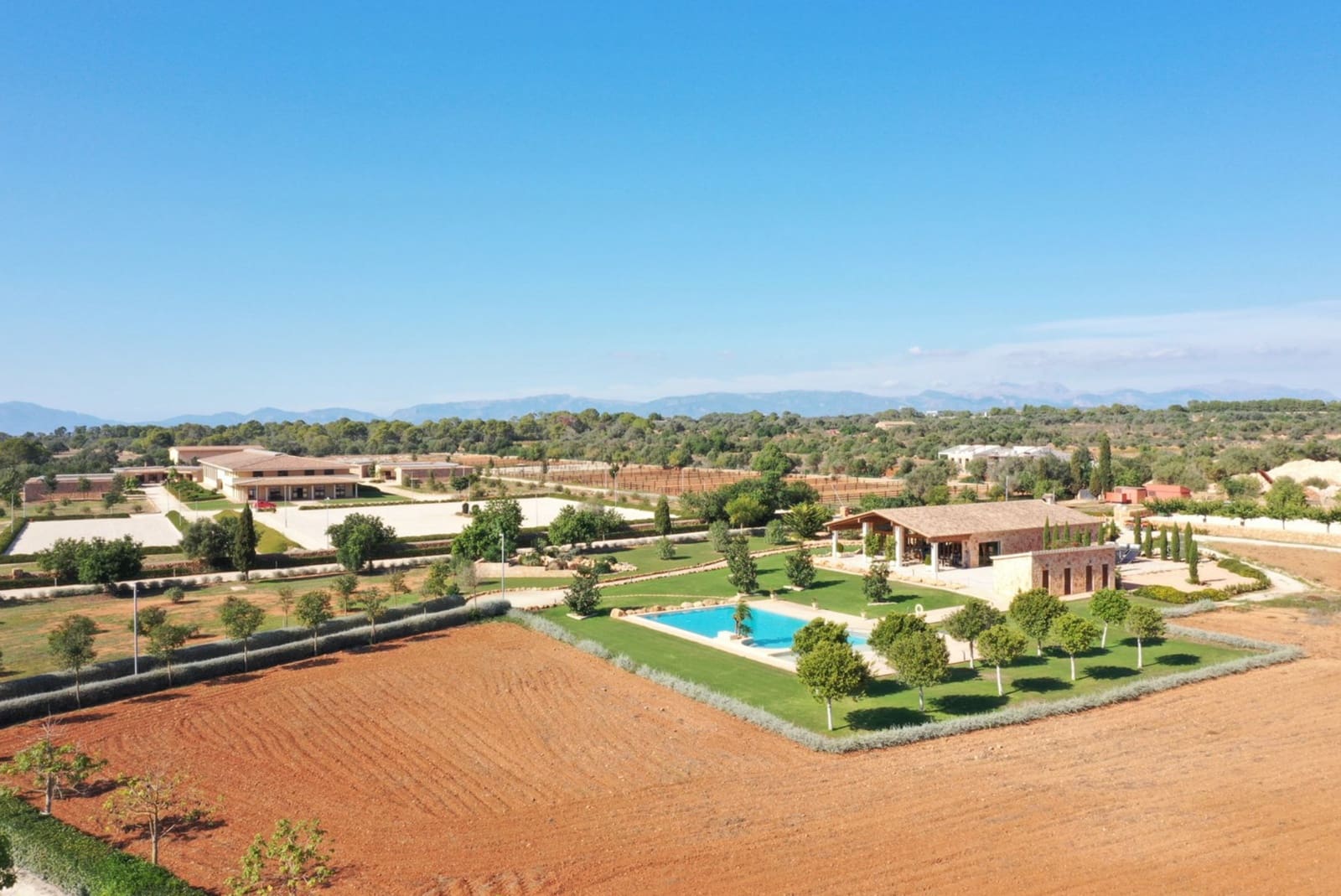 22 bedroom Townhouse for sale in Llucmajor with pool - € 19,000,000 (Ref: 9593097)