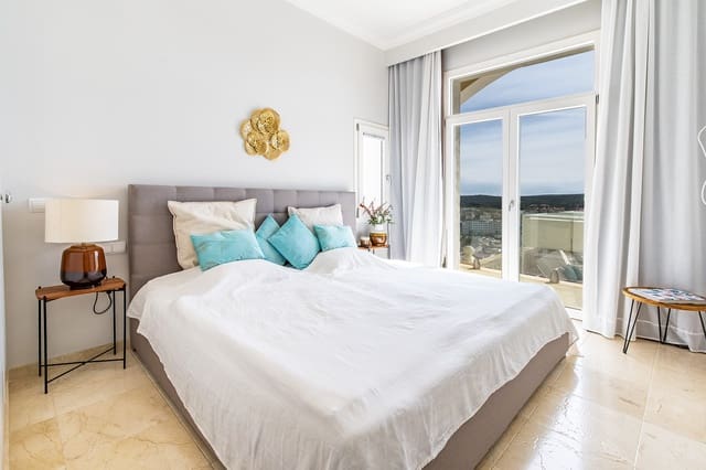 4 quarto Moradia para venda em Santa Ponsa, Calvià - 3 700 000 € (Ref: 9594646)