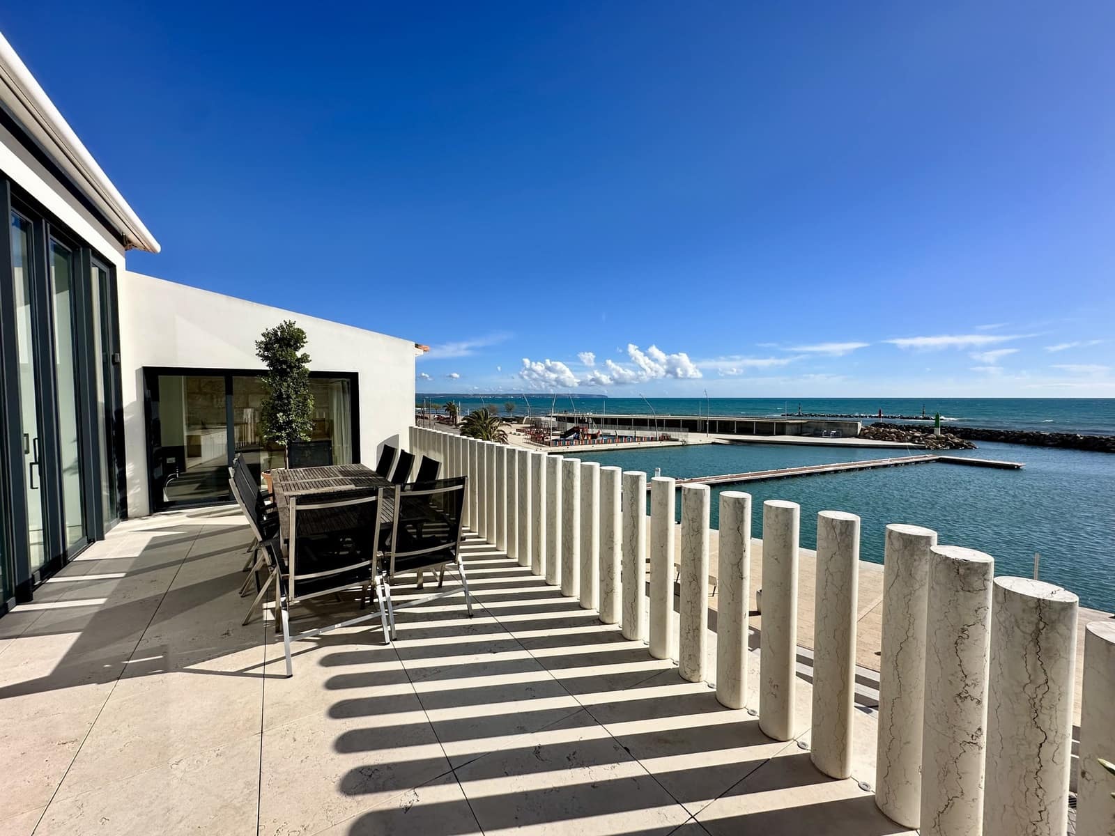 6 bedroom Villa for sale in Palma de Mallorca with pool garage - € 14,900,000 (Ref: 9594650)