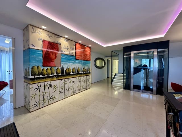 6 soveværelse Villa til salg i Portixol, Palma de Mallorca med swimmingpool garage - € 14.900.000 (Ref: 9594650)