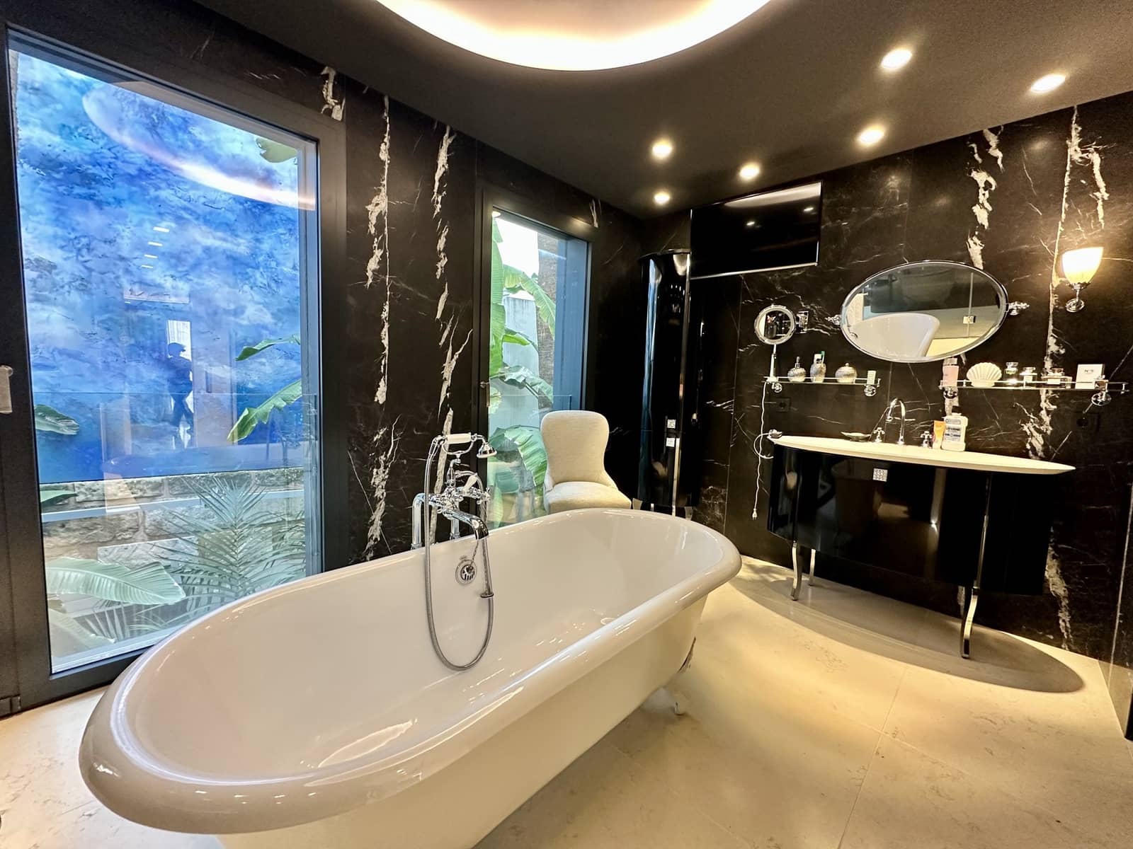 6 bedroom Villa for sale in Palma de Mallorca with pool garage - € 14,900,000 (Ref: 9594650)