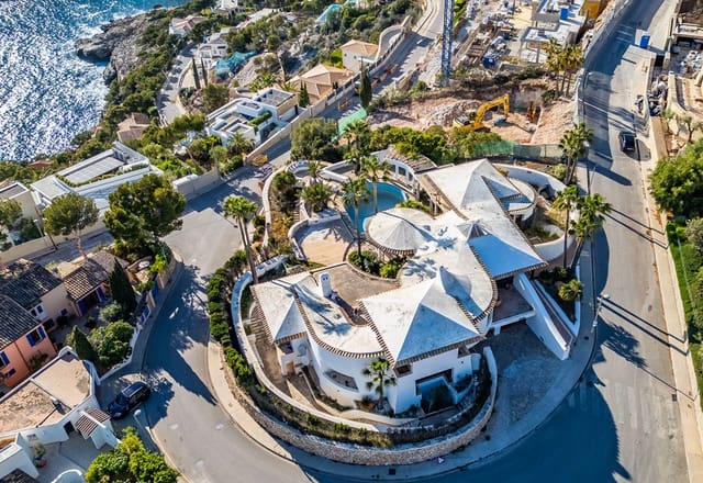 5 soveværelse Villa til salg i Puerto de Andratx, Andratx - € 7.900.000 (Ref: 9594651)