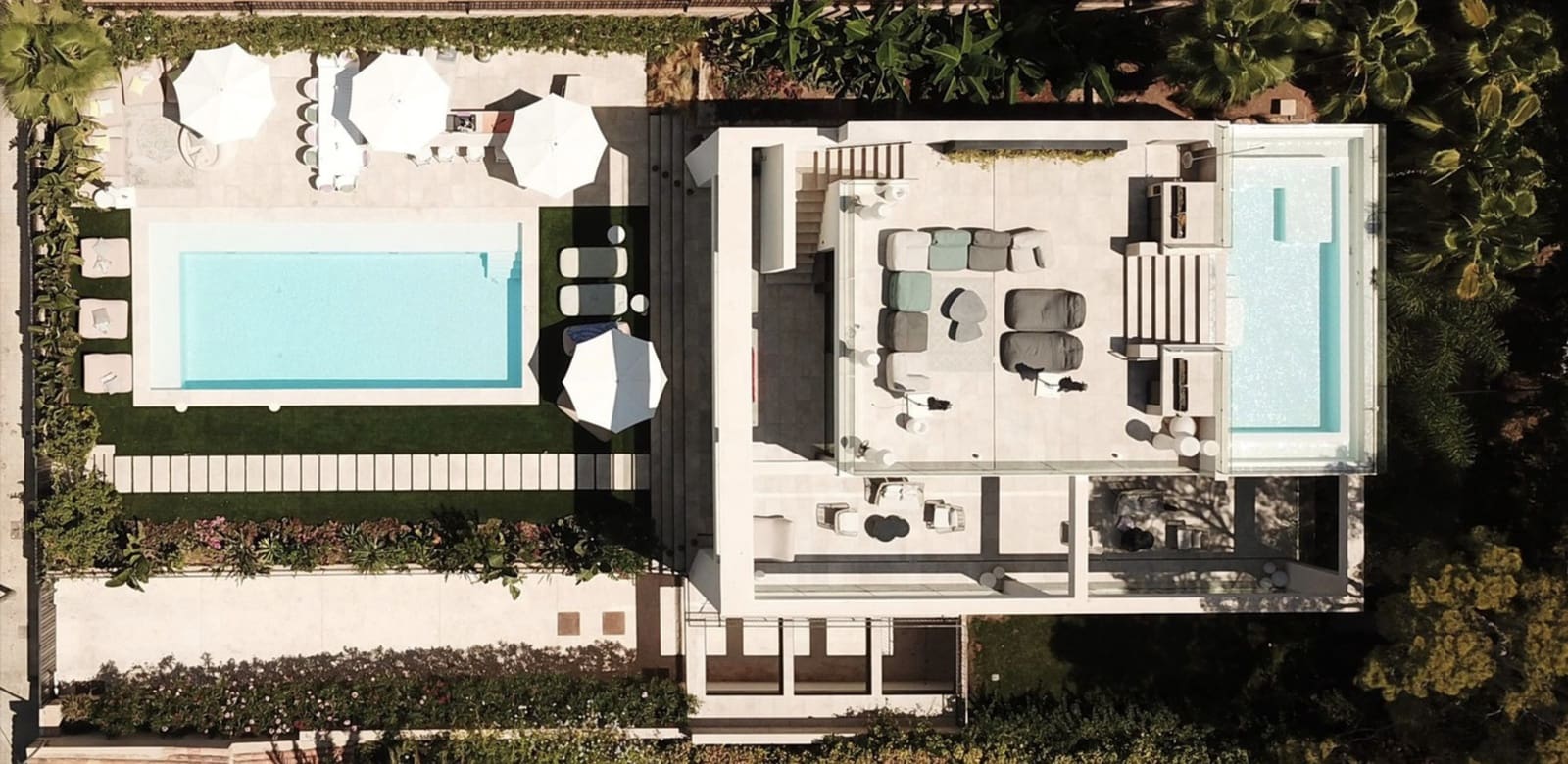 5 soveværelse Villa til salg i Bendinat med swimmingpool garage - € 6.500.000 (Ref: 9594652)