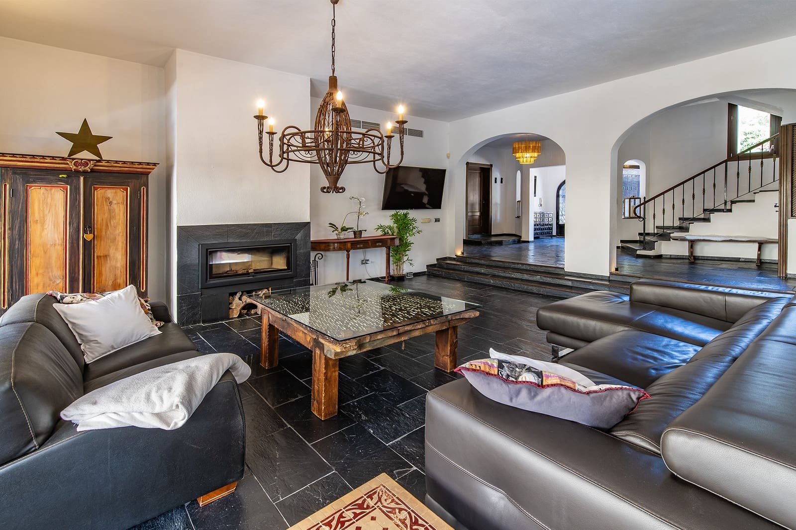 4 bedroom Villa for sale in Costa de la Calma - € 2,850,000 (Ref: 9594655)