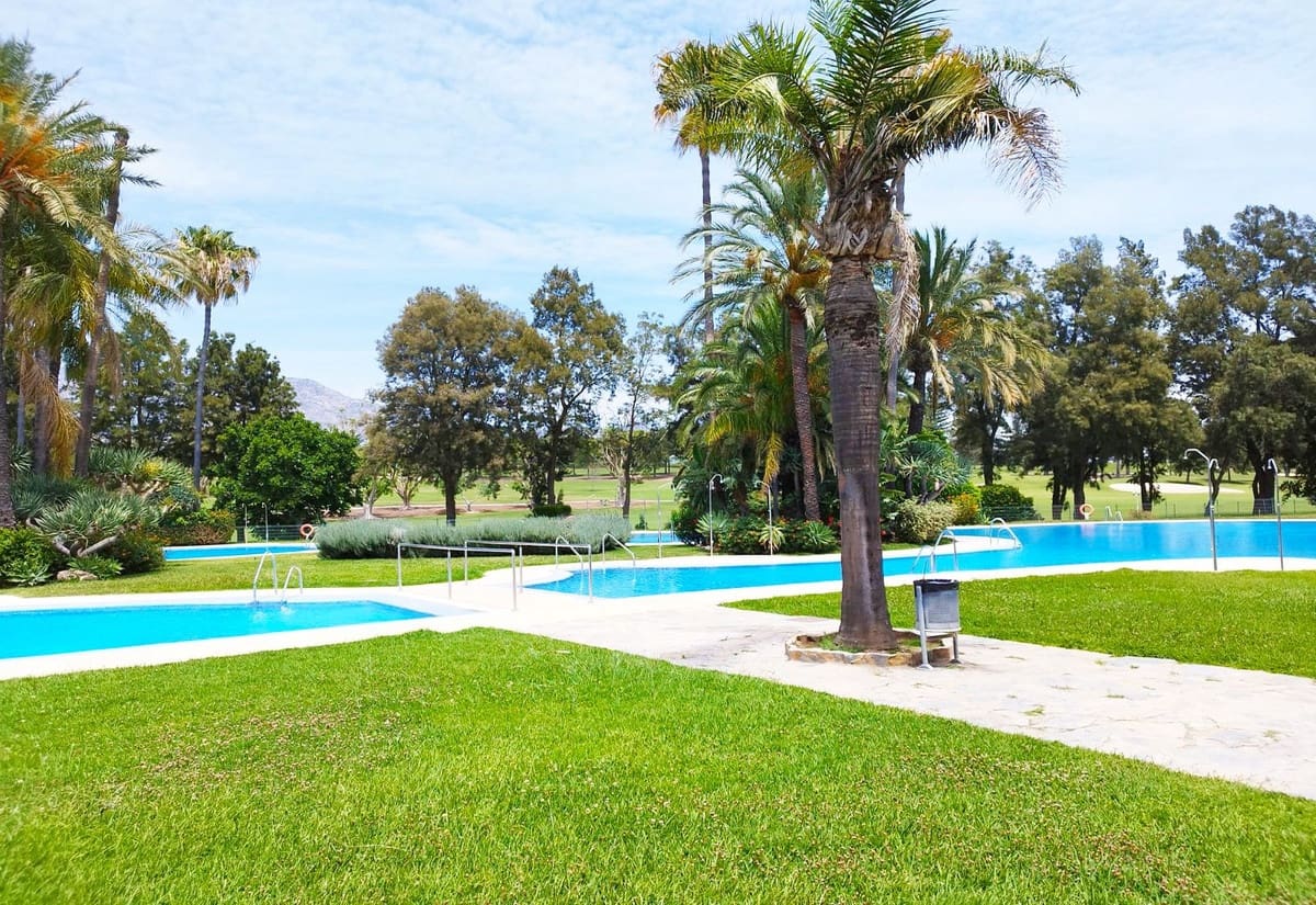 2 soveværelse Penthouse til salg i Mijas Golf med swimmingpool garage - € 345.000 (Ref: 9756616)