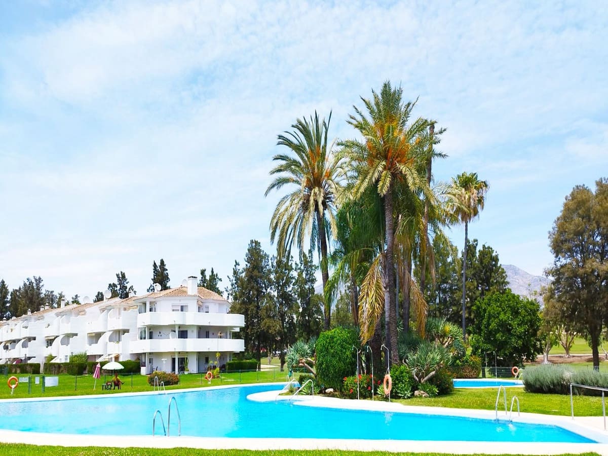 2 bedroom Penthouse for sale in Mijas Golf with pool garage - € 345,000 (Ref: 9756616)