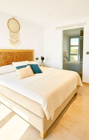 3 soverom Villa til salgs i Fuengirola med svømmebasseng garasje - € 795 000 (Ref: 9756624)