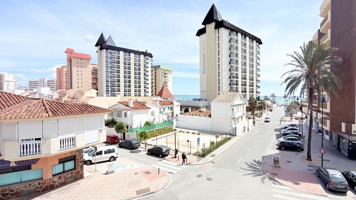 2 slaapkamer Appartement te koop in Fuengirola met zwembad garage - € 820.000 (Ref: 9802727)