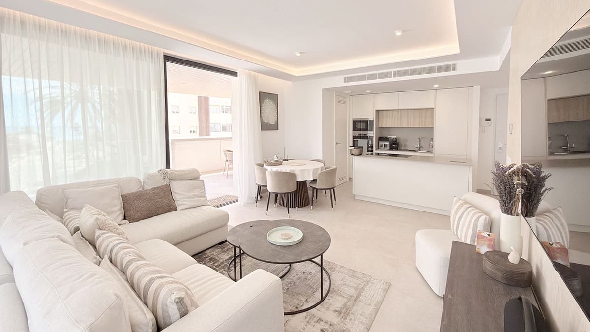 2 sovrum Lägenhet till salu i Fuengirola med pool garage - 820 000 € (Ref: 9802727)