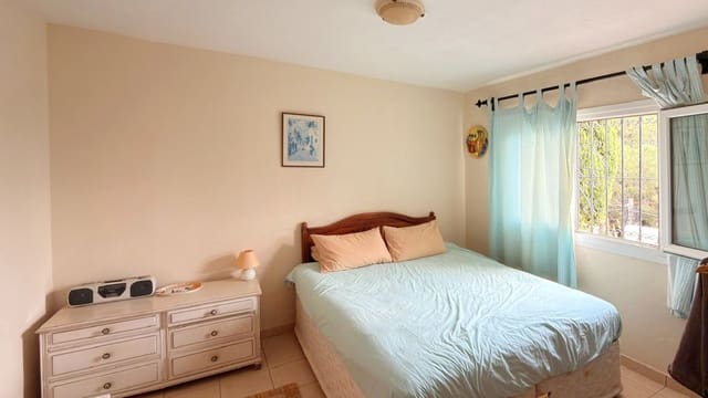 2 sovrum Villa till salu i Mijas - 320 000 € (Ref: 9809862)
