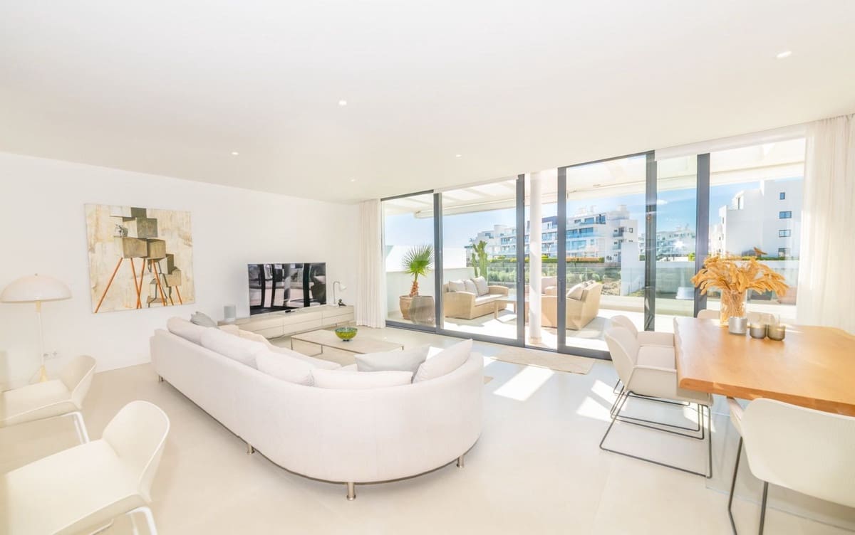 3 soverom Penthouse til salgs i Fuengirola med svømmebasseng garasje - € 895 000 (Ref: 9877593)