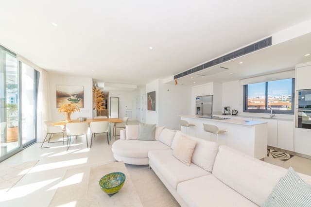 3 soveværelse Penthouse til salg i Fuengirola med swimmingpool garage - € 895.000 (Ref: 9877593)