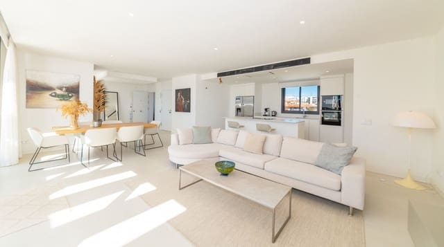 3 soveværelse Penthouse til salg i Fuengirola med swimmingpool garage - € 895.000 (Ref: 9877593)