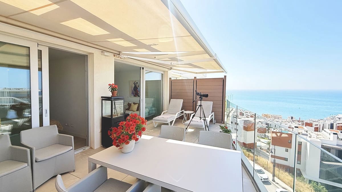 2 sovrum Takvåning till salu i Fuengirola med pool garage - 660 000 € (Ref: 9943933)
