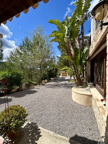 3 soveværelse Finca/Landehus til leje i San Miguel / Sant Miquel de Balansat, Sant Joan de Labritja med swimmingpool garage - € 9.500 (Ref: 9848269)