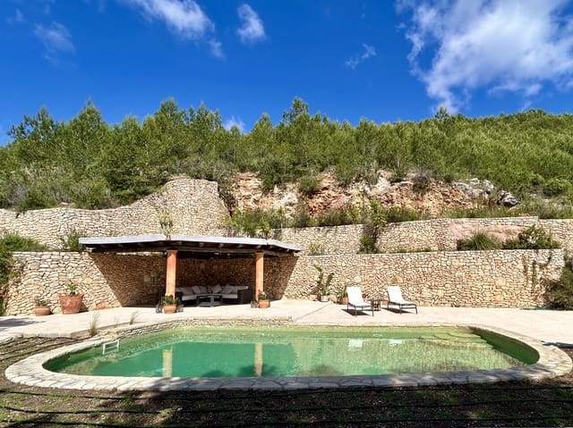 3 soveværelse Finca/Landehus til leje i San Miguel / Sant Miquel de Balansat, Sant Joan de Labritja med swimmingpool garage - € 9.500 (Ref: 9848269)