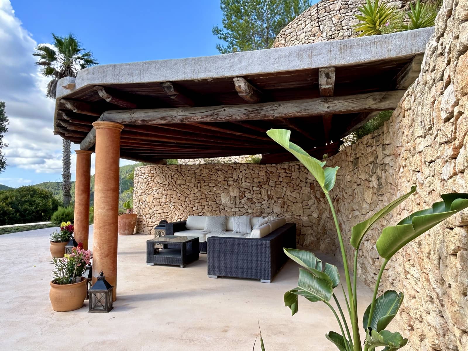 3 soveværelse Finca/Landehus til leje i Sant Joan de Labritja med swimmingpool garage - € 9.500 (Ref: 9848269)