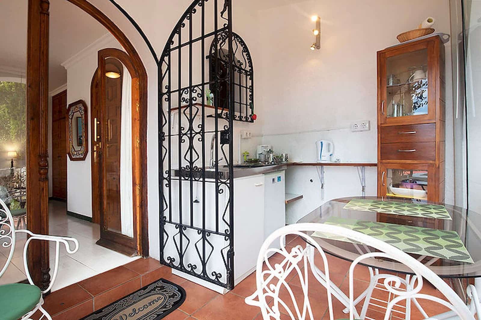 6 makuuhuone Majatalo/aamiaismajoitus myytävänä paikassa Competa mukana uima-altaan 
autotalli - 749 950 € (Ref: 8862886)