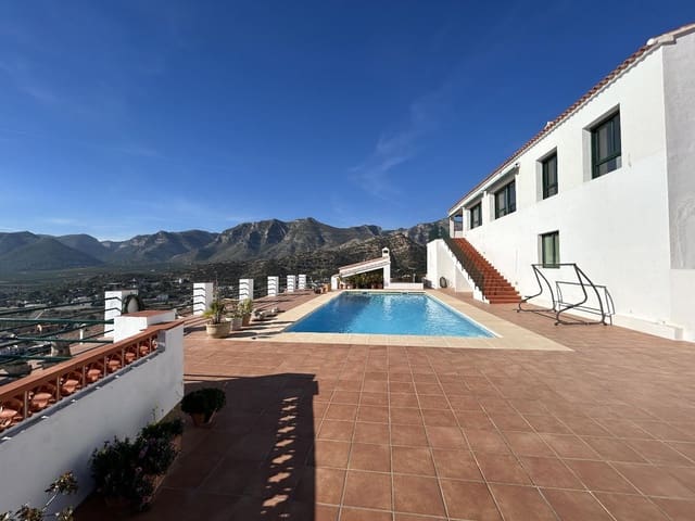 3 soverom Villa til salgs i Gandia med svømmebasseng - € 450 000 (Ref: 8816661)