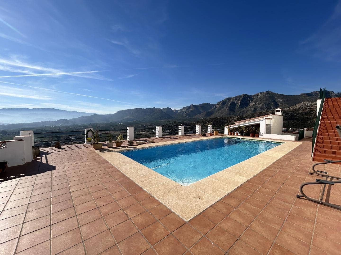 3 soveværelse Villa til salg i Gandia med swimmingpool - € 450.000 (Ref: 8816661)