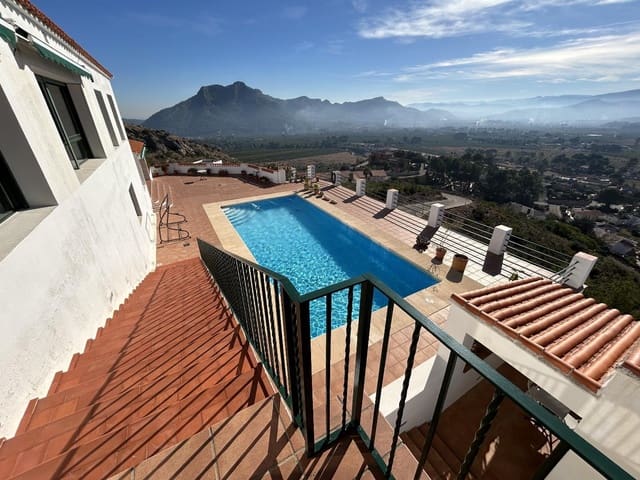 3 soverom Villa til salgs i Gandia med svømmebasseng - € 450 000 (Ref: 8816661)