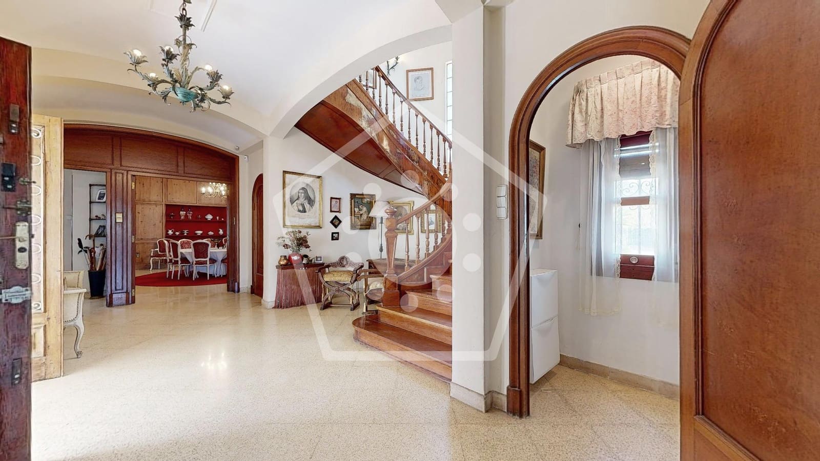 5 soverom Villa til salgs i Rocafort med svømmebasseng garasje - € 1 590 000 (Ref: 8842430)