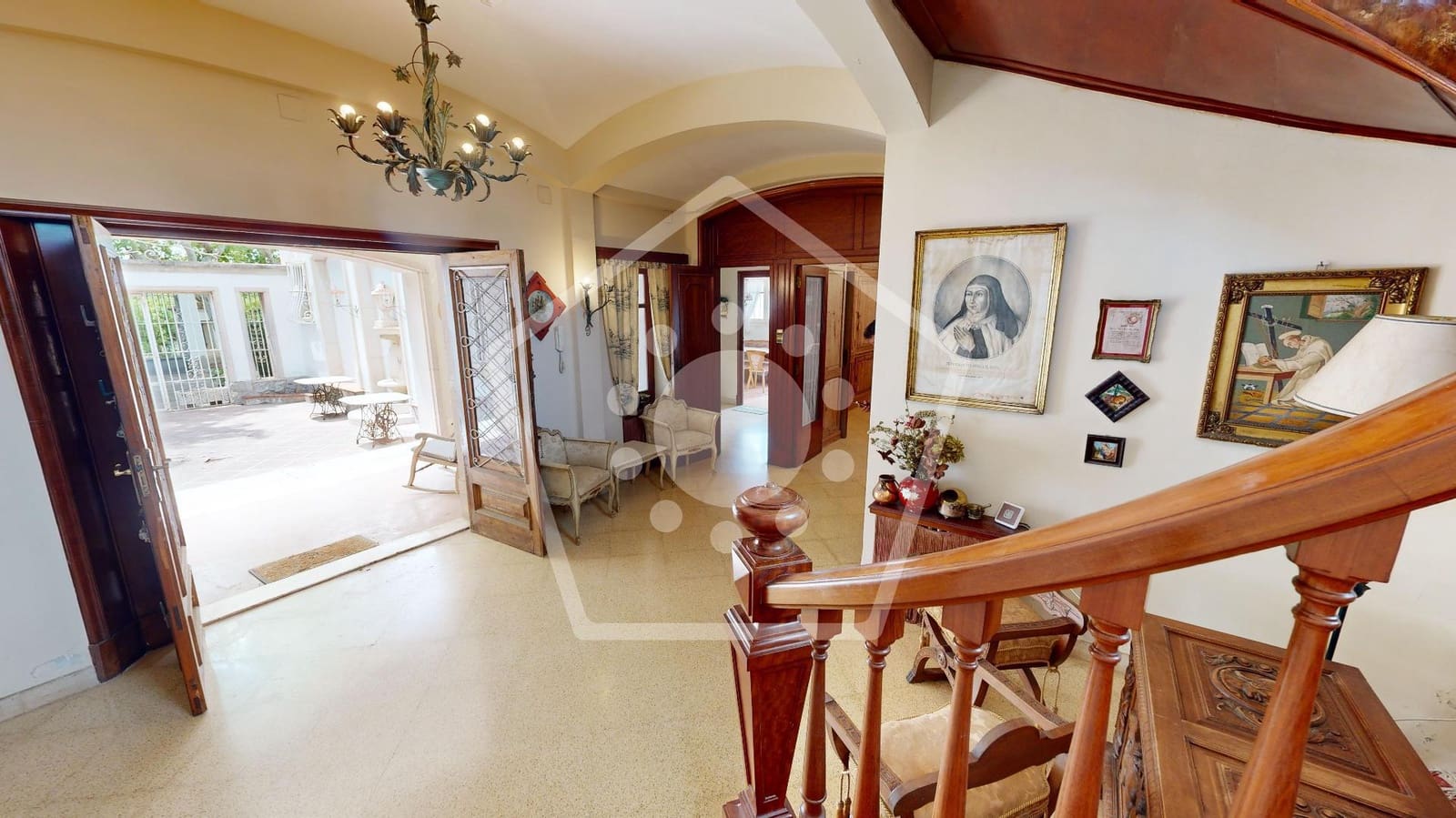 5 soverom Villa til salgs i Rocafort med svømmebasseng garasje - € 1 590 000 (Ref: 8842430)