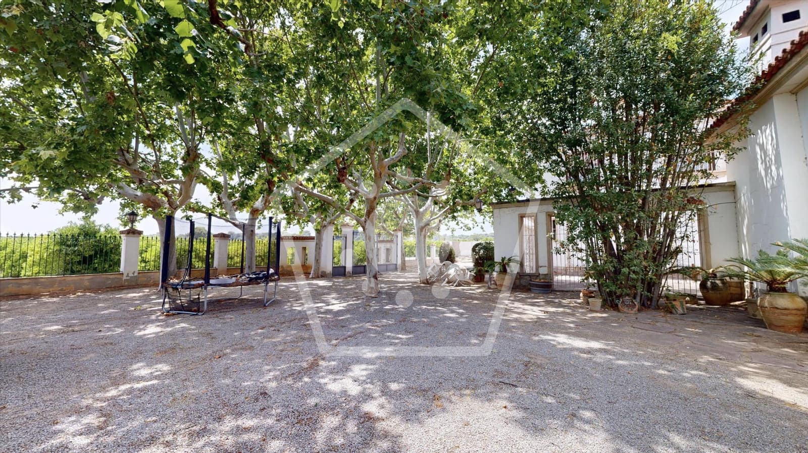 5 soverom Villa til salgs i Rocafort med svømmebasseng garasje - € 1 590 000 (Ref: 8842430)