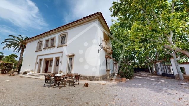 5 bedroom Villa for sale in Rocafort with pool garage - € 1,590,000 (Ref: 8842430)