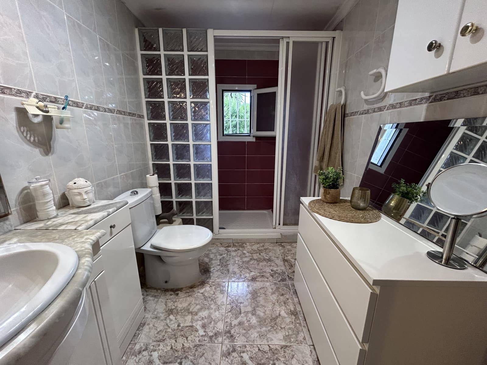 4 bedroom Villa for sale in Betera with pool garage - € 399,000 (Ref: 9849988)