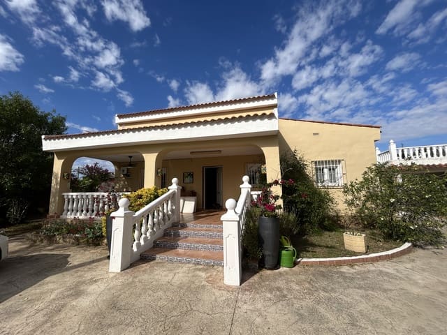 4 quarto Moradia para venda em Bétera com piscina garagem - 399 000 € (Ref: 9849988)
