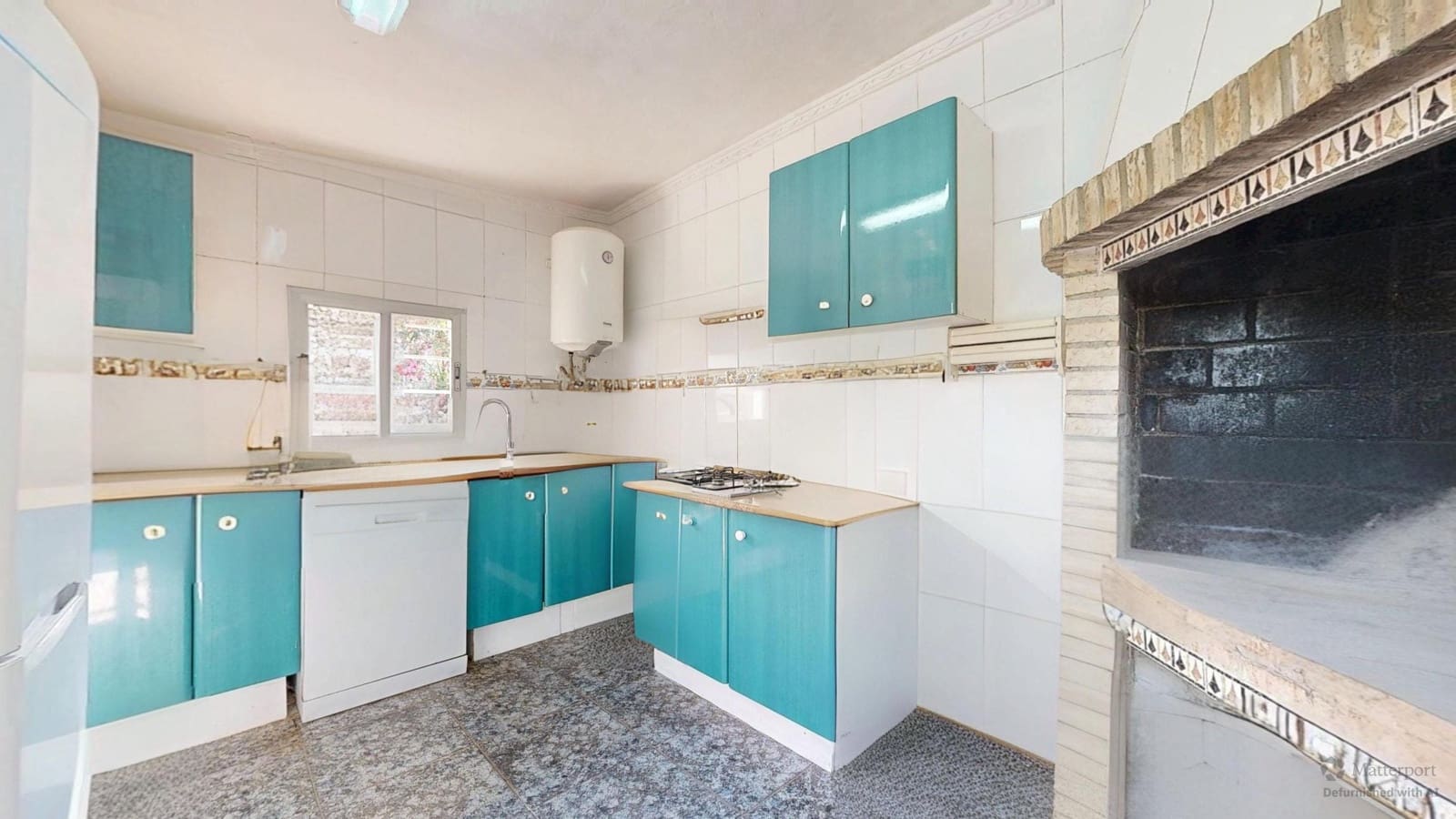 4 bedroom Villa for sale in Betera with pool garage - € 399,000 (Ref: 9849988)