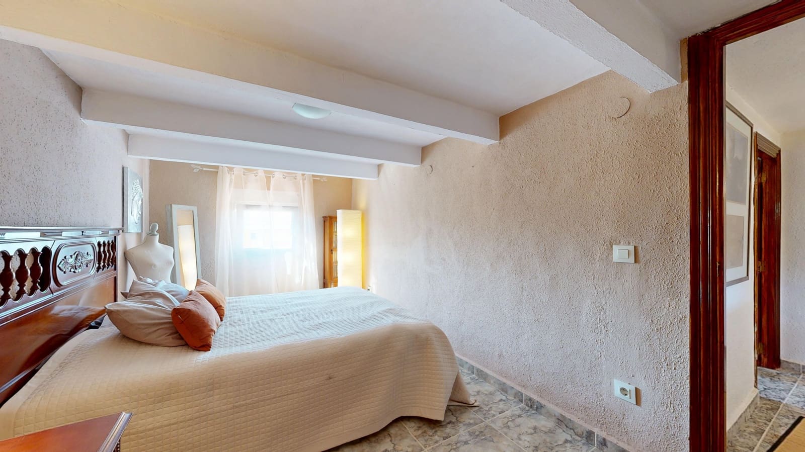 4 bedroom Villa for sale in Betera with pool garage - € 399,000 (Ref: 9849988)
