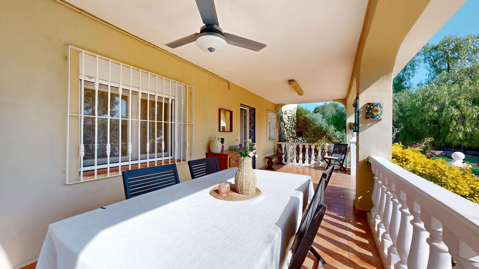 4 bedroom Villa for sale in Betera with pool garage - € 399,000 (Ref: 9849988)
