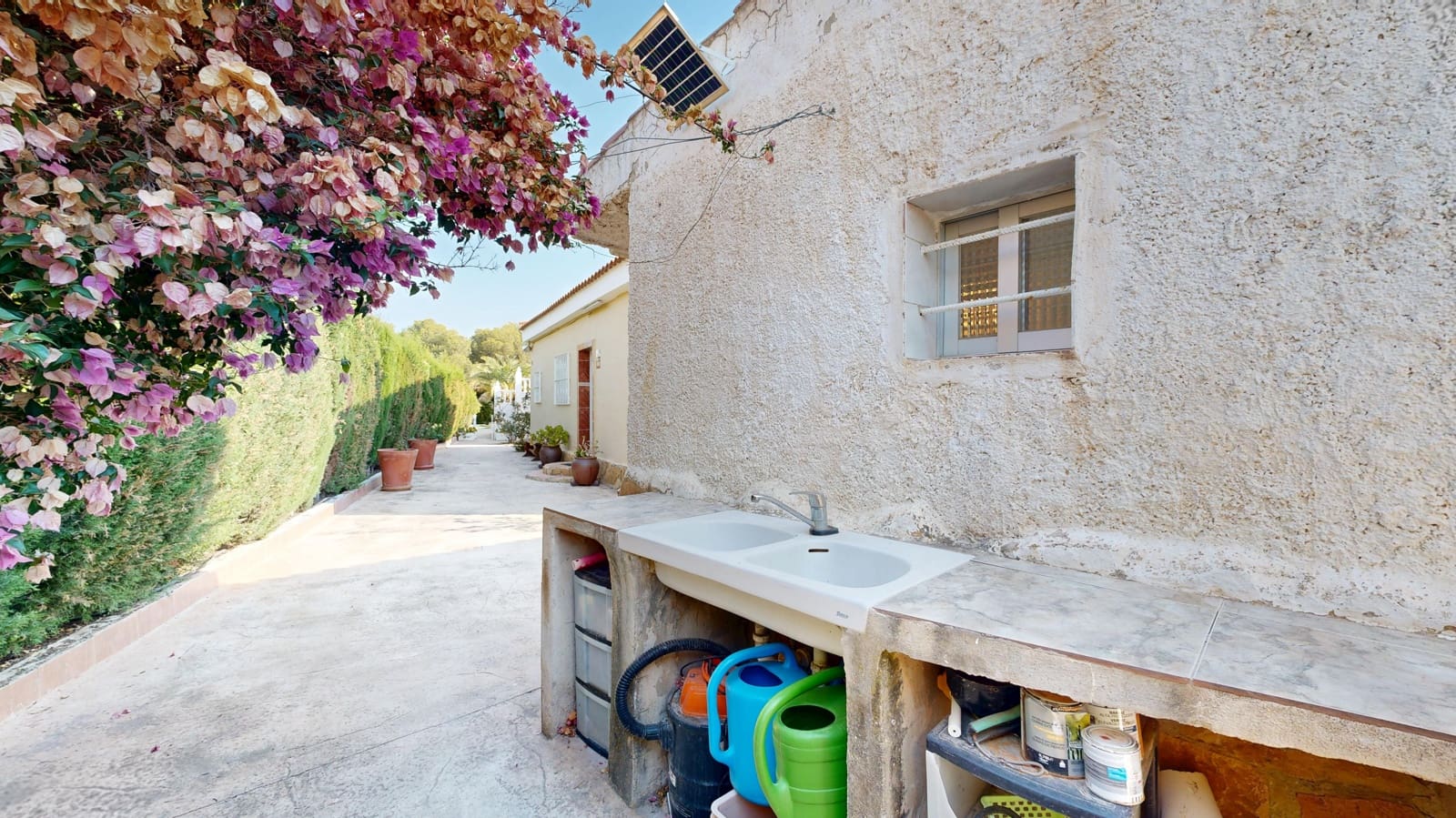 4 bedroom Villa for sale in Betera with pool garage - € 399,000 (Ref: 9849988)
