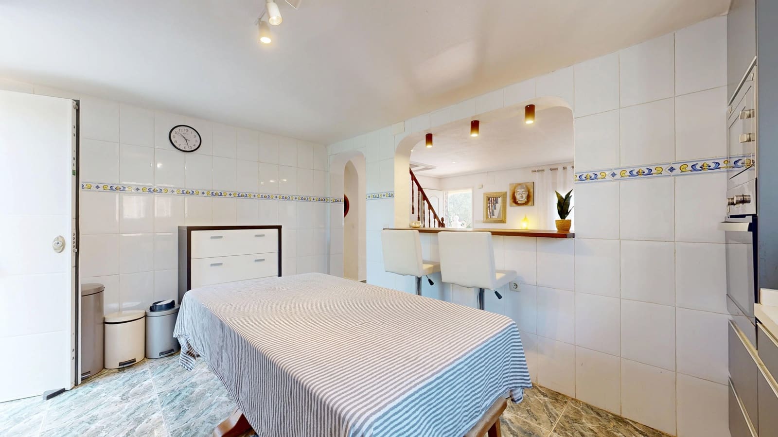 4 bedroom Villa for sale in Betera with pool garage - € 399,000 (Ref: 9849988)