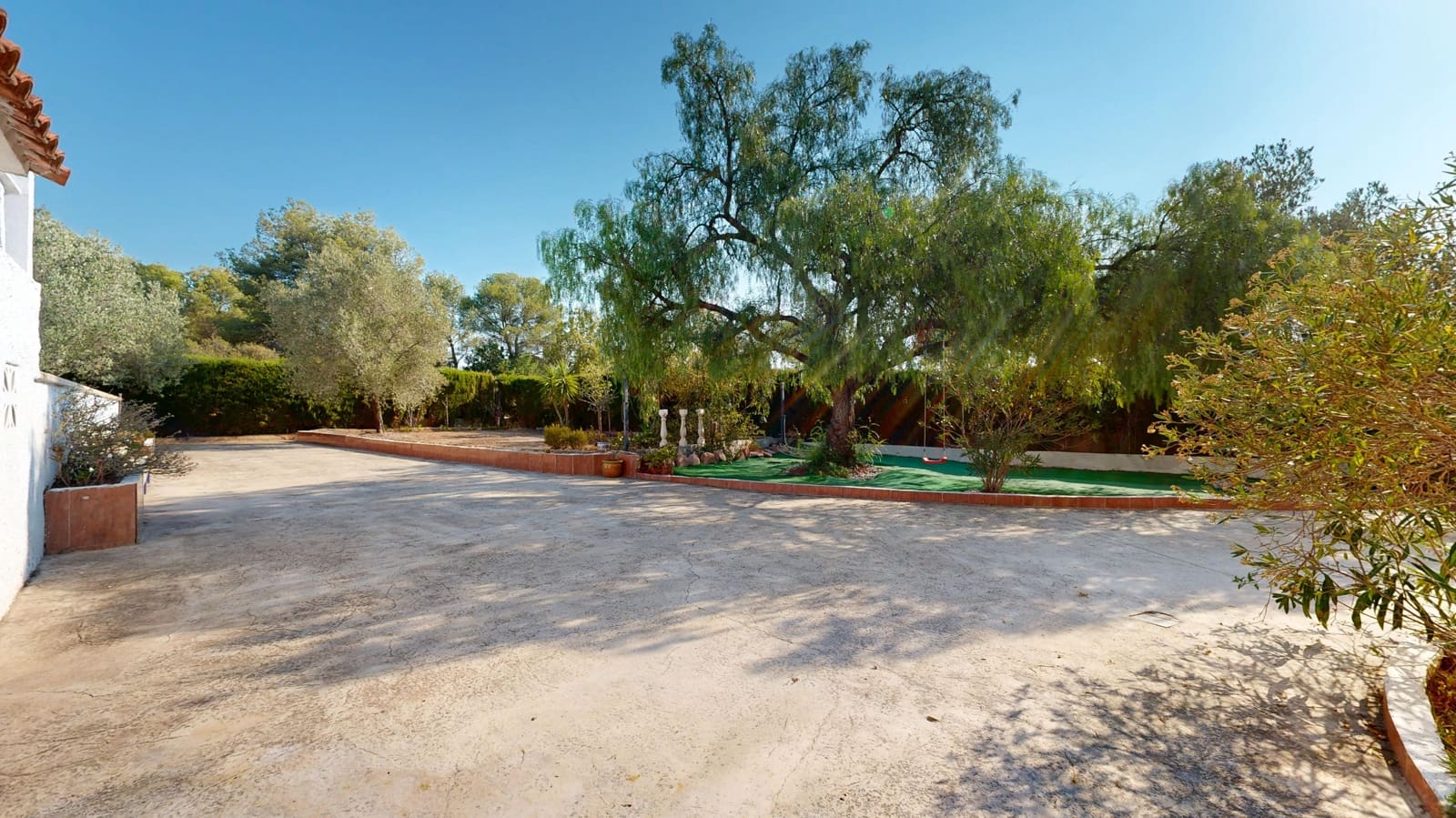 4 bedroom Villa for sale in Betera with pool garage - € 399,000 (Ref: 9849988)