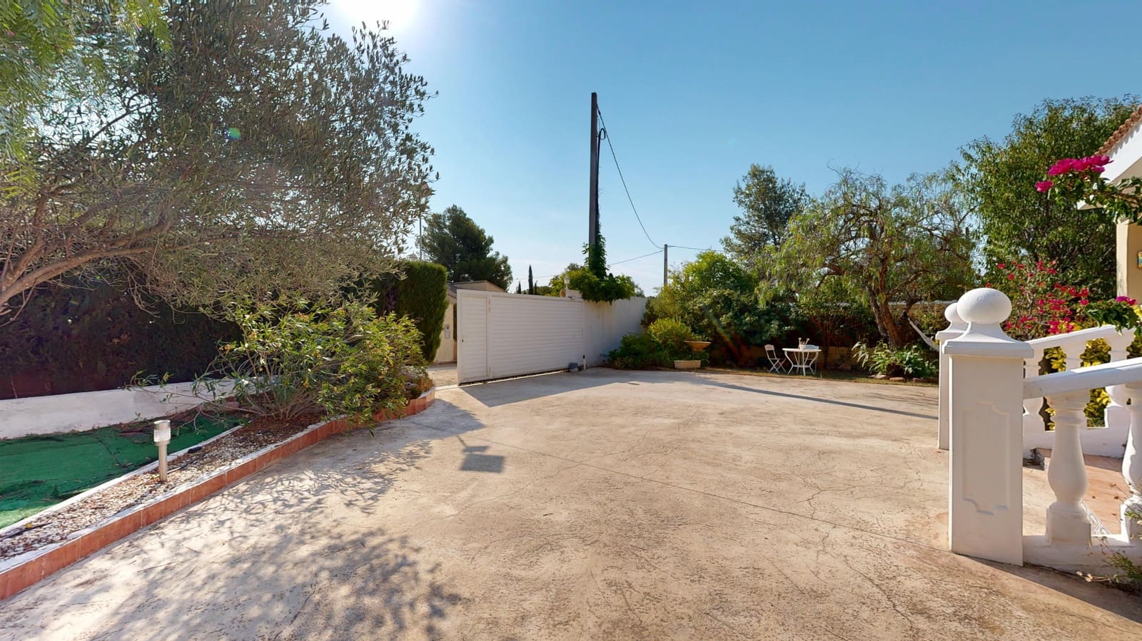 4 bedroom Villa for sale in Betera with pool garage - € 399,000 (Ref: 9849988)