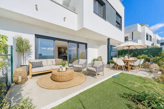 3 soveværelse Semi-Rækkehus til salg i La Cala de Mijas, Mijas med swimmingpool garage - € 890.000 (Ref: 10003936)