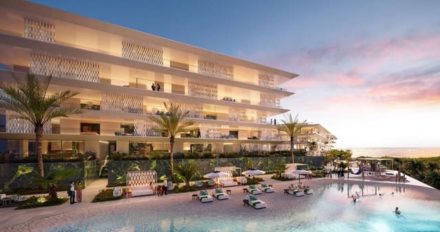 Apartamento de 3 habitaciones en Lomas De Marbella, Marbella en venta con piscina garaje - 5.250.000 € (Ref: 10004062)