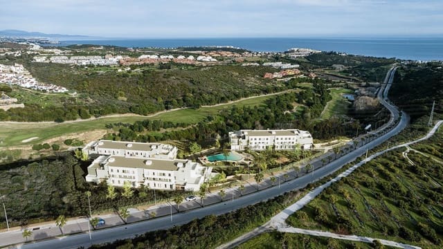 2 soverom Leilighet til salgs i Doña Julia Golf, Casares med svømmebasseng garasje - € 428 000 (Ref: 10005461)