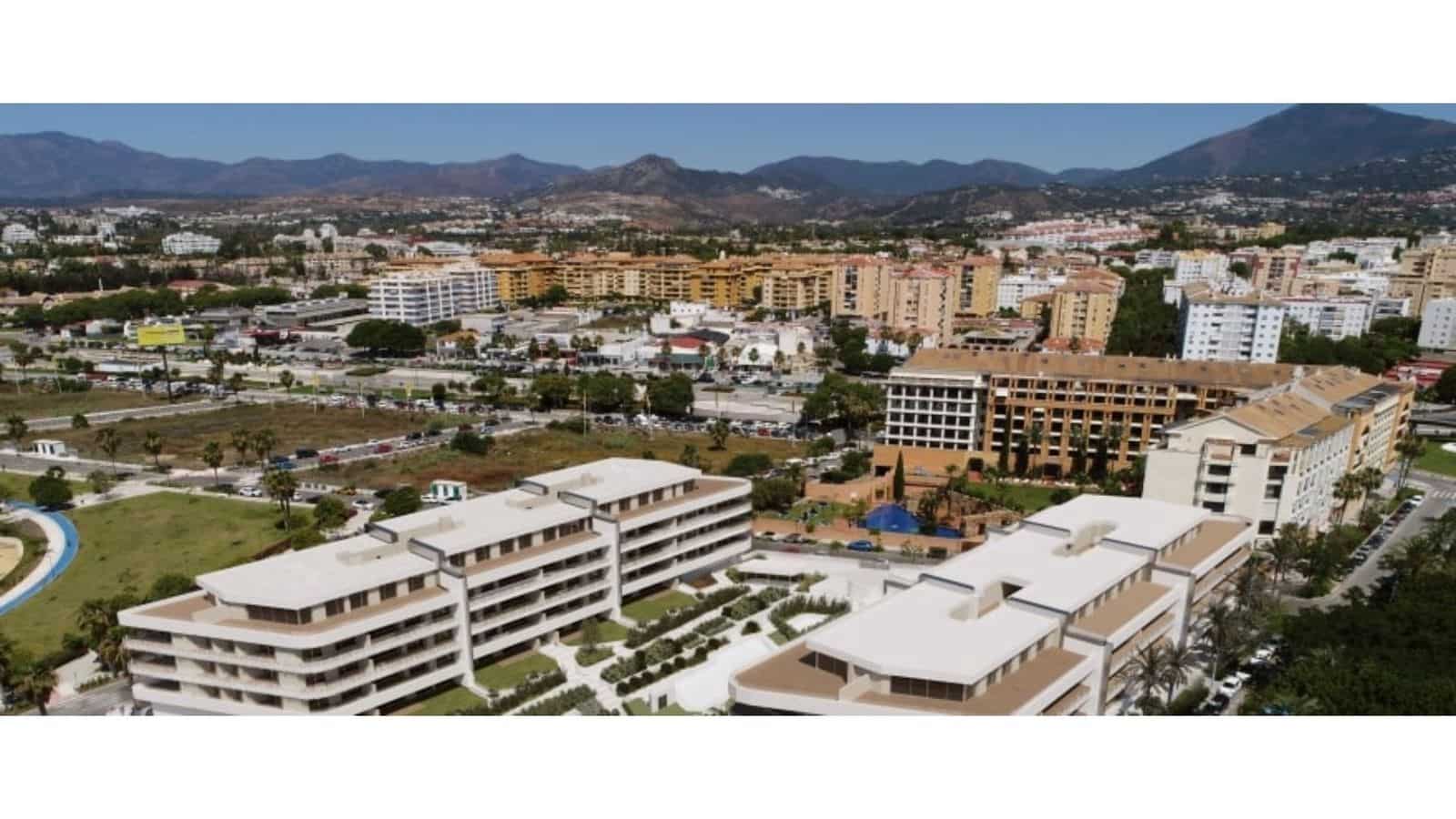Ático de 4 habitaciones en Marbella en venta con piscina garaje - 1.460.000 € (Ref: 10005547)