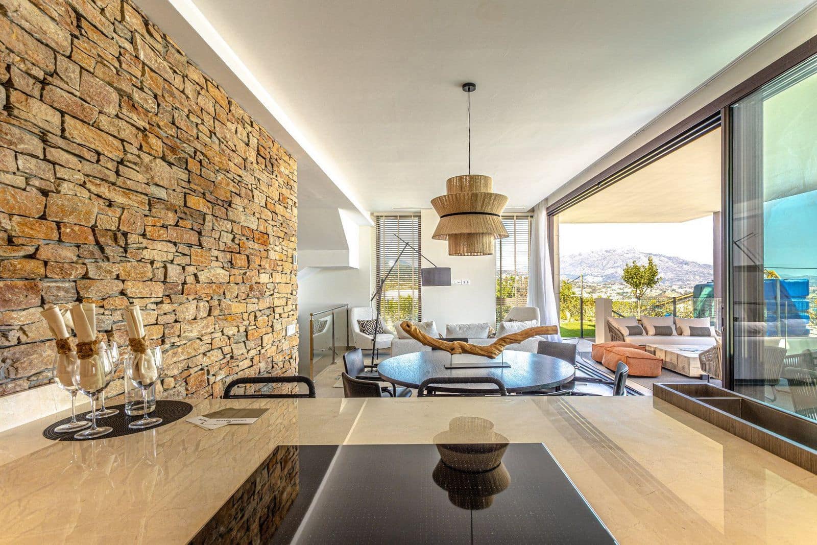3 Zimmer Villa zu verkaufen in Benahavis mit Pool Garage - 1.890.000 € (Ref: 10006420)