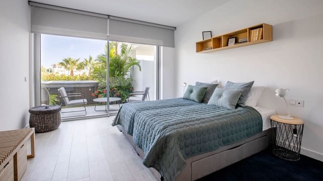 2 soveværelse Lejlighed til salg i Casares Pueblo, Casares med swimmingpool garage - € 335.000 (Ref: 10007339)