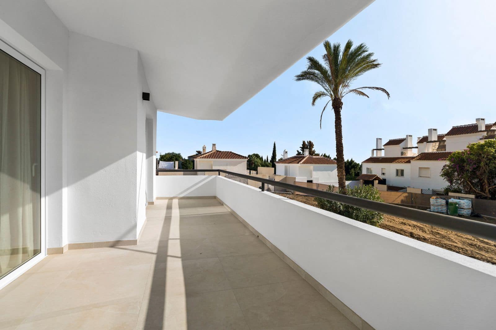 4 soveværelse Villa til salg i Mijas med swimmingpool garage - € 750.000 (Ref: 10007391)