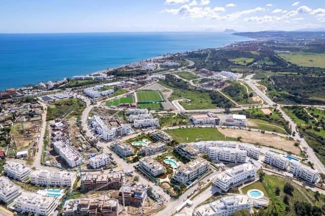 Apartamento de 2 habitaciones en Guadalobón, Estepona en venta con piscina garaje - 480.000 € (Ref: 10008937)