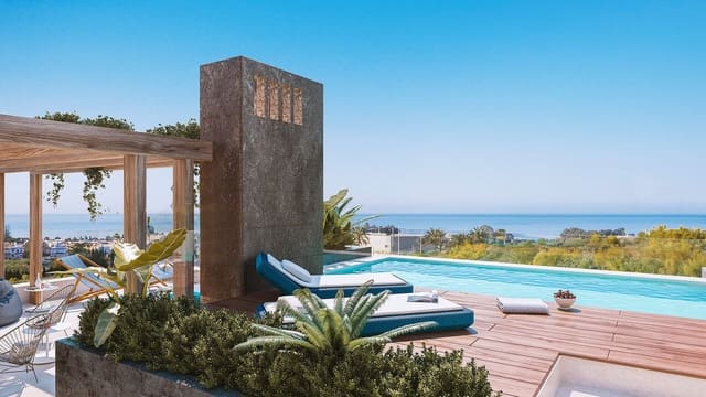 4 sovrum Hus till salu i Río Real, Marbella med pool garage - 1 890 000 € (Ref: 10013247)
