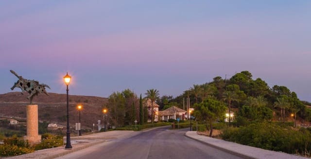 4 soveværelse Villa til salg i Montemayor - Marbella Club, Benahavís med swimmingpool garage - € 3.250.000 (Ref: 10015321)