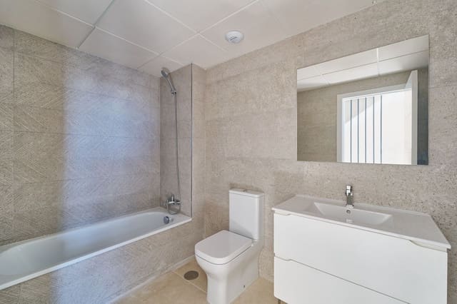 3 soverom Kjedet enebolig til salgs i La Cala de Mijas, Mijas med svømmebasseng garasje - € 890 000 (Ref: 10018372)